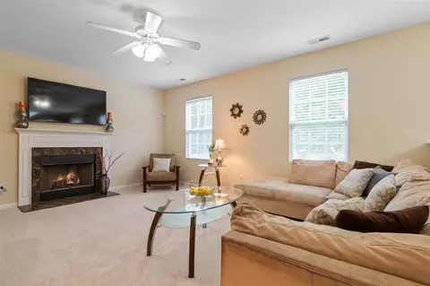 2040 Spring Creek Dr, Durham, NC 27704 photo 13