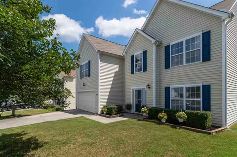 2040 Spring Creek Dr, Durham, NC 27704 photo 2