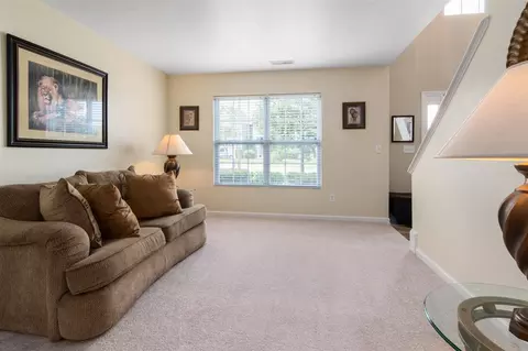 2040 Spring Creek Dr, Durham, NC 27704 photo 11