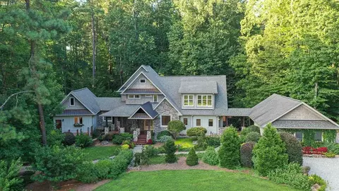 4022 Cole Mill Rd, Durham, NC 27712 photo 2