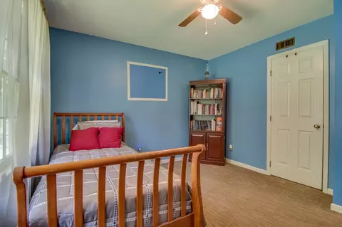 411 Chivalry Dr, Durham, NC 27703 photo 24