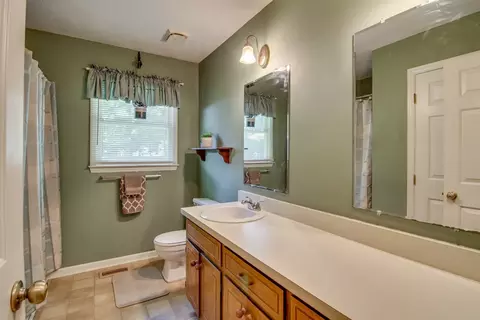 411 Chivalry Dr, Durham, NC 27703 photo 22
