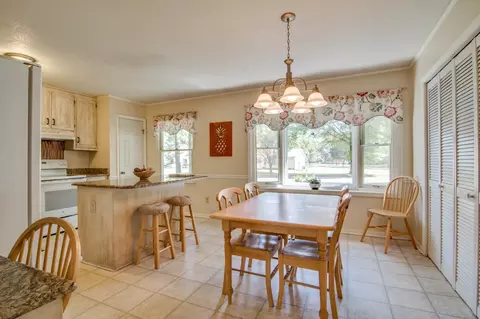 411 Chivalry Dr, Durham, NC 27703 photo 8