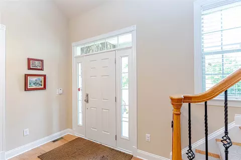 931 S Bend Dr, Durham, NC 27713 photo 2