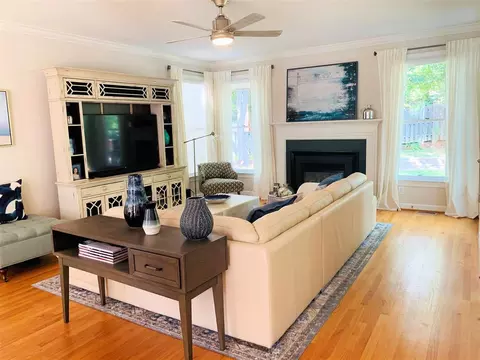 4304 Hulon Dr, Durham, NC 27705 photo 2