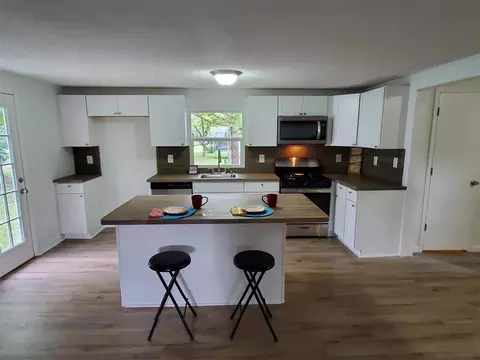 606 E Davis St, Smithfield, NC 27577 photo 7