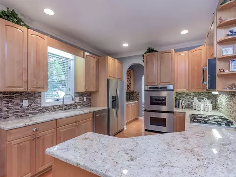 201 Culpepper Ct, Durham, NC 27712 photo 2
