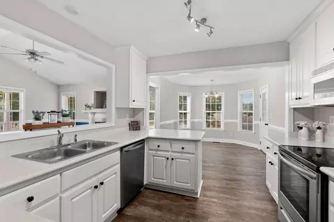 134 Webfoot Dr, Garner, NC 27529 photo 8