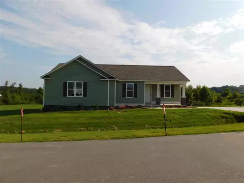 106 Cornfield Ln, Benson, NC 27504 photo 1