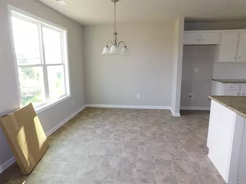 106 Cornfield Ln, Benson, NC 27504 photo 9