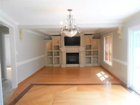 611 E Anderson St, Selma, NC 27576 photo 9