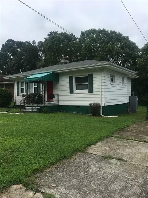 910 Corona St, Durham, NC 27707 photo 1