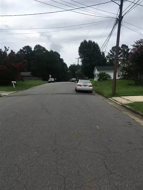 910 Corona St, Durham, NC 27707 photo 14