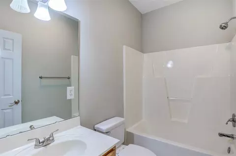 28 Springmoor Dr, Angier, NC 27501 photo 18