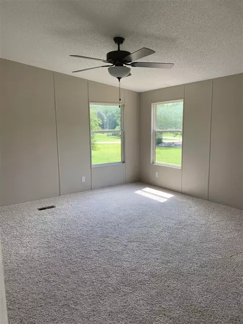 194 Artesian Spring Ln, Dunn, NC 28334 photo 8