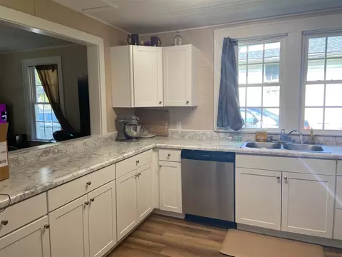 719 Carter Ave, Durham, NC 27703 photo 4