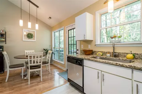 9 Moonlight Ct, Durham, NC 27703 photo 12