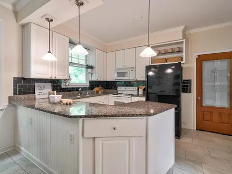 4 Drucilla Ct, Durham, NC 27705 photo 3