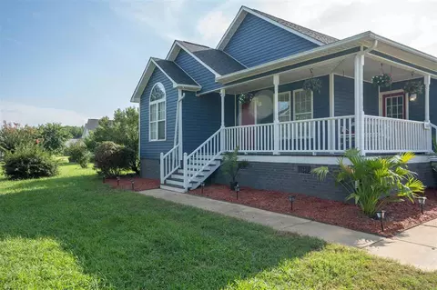100 Gower Cir, Garner, NC 27529 photo 2