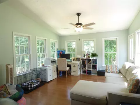 936 County Line Rd, Benson, NC 27504 photo 8