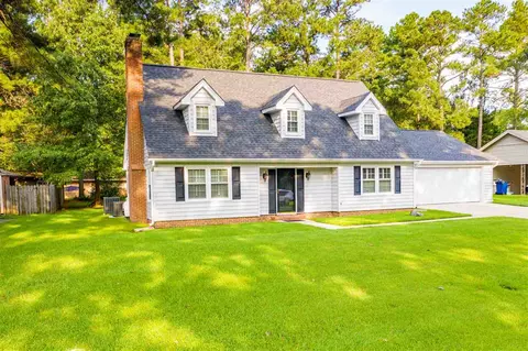 216 Longview Dr, Smithfield, NC 27577 photo 1
