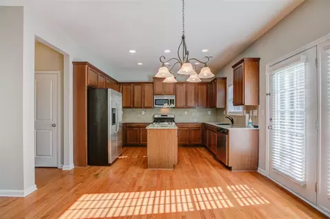 135 Windrush Ln, Durham, NC 27703 photo 9