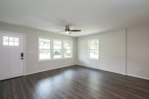 711 Lee St, Durham, NC 27701 photo 3