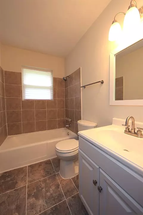 9 Midgette Pl, Durham, NC 27703 photo 7