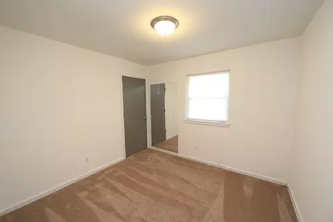 9 Midgette Pl, Durham, NC 27703 photo 6