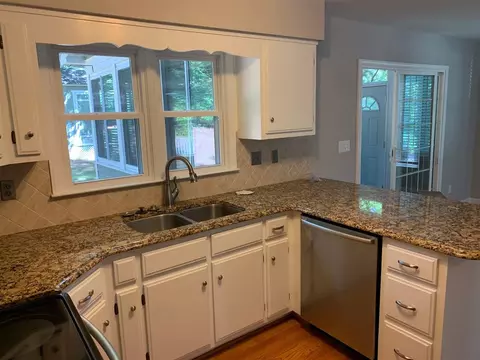 18 Copper Hill Ct, Durham, NC 27713 photo 4