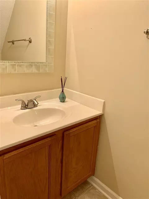 5 Moorefield Ct, Durham, NC 27705 photo 8
