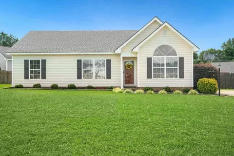 11457 Village Square Dr, Middlesex, NC 27557 photo 1