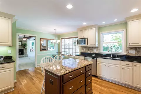 718 Chestnut Dr, Smithfield, NC 27577 photo 13