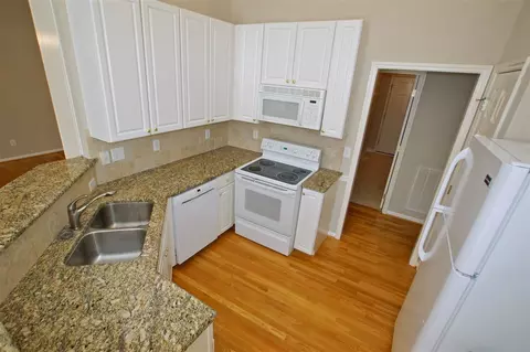 3 Bethany Pl, Durham, NC 27712 photo 9