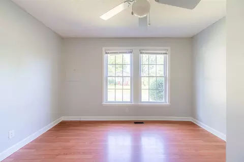 615 Midway Ave, Durham, NC 27703 photo 17