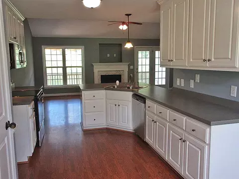 1043 Drew Dr, Garner, NC 27529 photo 9