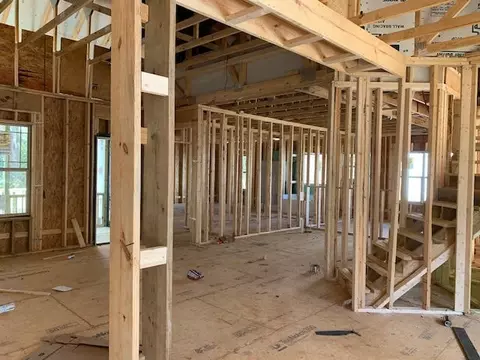 154 Lowery Ln, Benson, NC 27504 photo 2