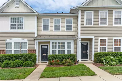 7844 Silverthread Ln, Raleigh, NC 27617 photo 1