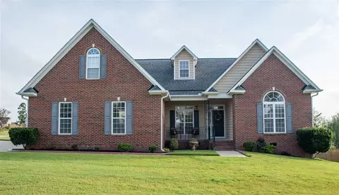31 Scranton Ct, Cameron, NC 28326 photo 1