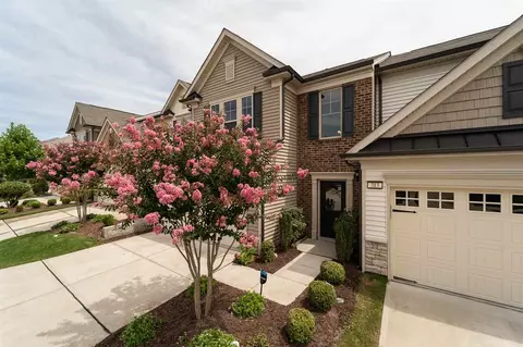 311 Brier Crossings Loop, Durham, NC 27703 photo 2