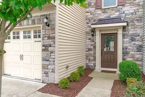 118 Brier Crossings Loop, Durham, NC 27703 photo 2