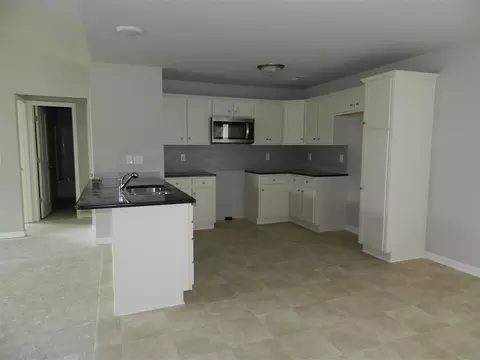 78 Cornfield Ln, Benson, NC 27504 photo 2