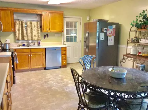 675 E Garner Rd, Garner, NC 27529 photo 6