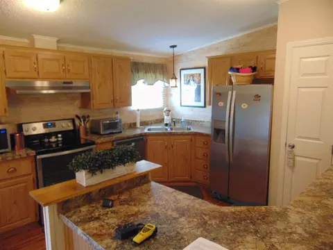17 Wolfpack Ln, Henderson, NC 27537 photo 8