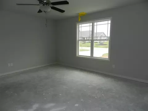 52 Cornfield Ln, Benson, NC 27504 photo 5