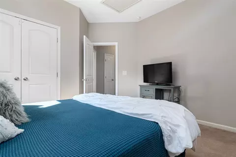 606 Poplar St, Durham, NC 27703 photo 13