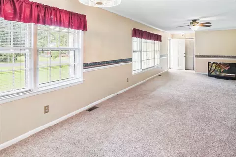 106 Marion Dr, Erwin, NC 28339 photo 6