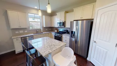 3427 Flat River Dr, Durham, NC 27703 photo 5