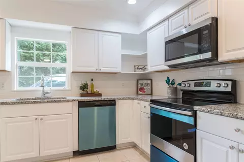 317 Omega Rd, Durham, NC 27712 photo 12