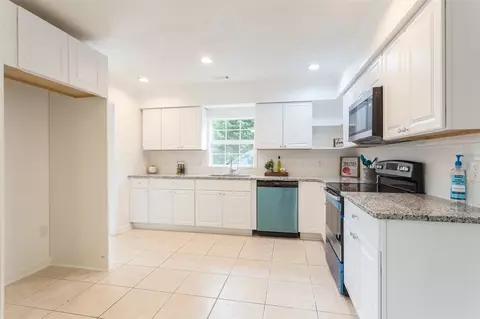 317 Omega Rd, Durham, NC 27712 photo 10